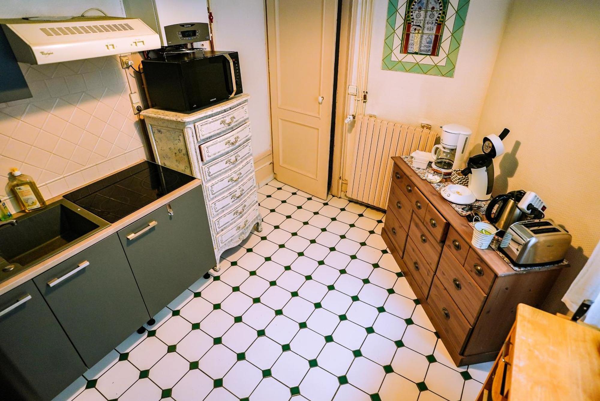 Le St Amour Elegant 2 Chambres *Wifi/Super Centre* Besancon Exterior photo